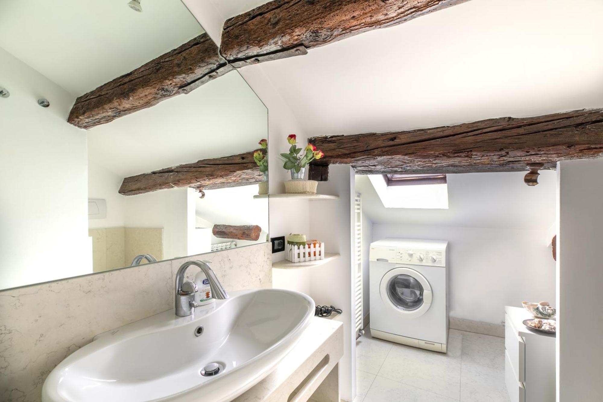 Nice Lovely Attic For 4 Person With Wifi - A/C Veneza Exterior foto