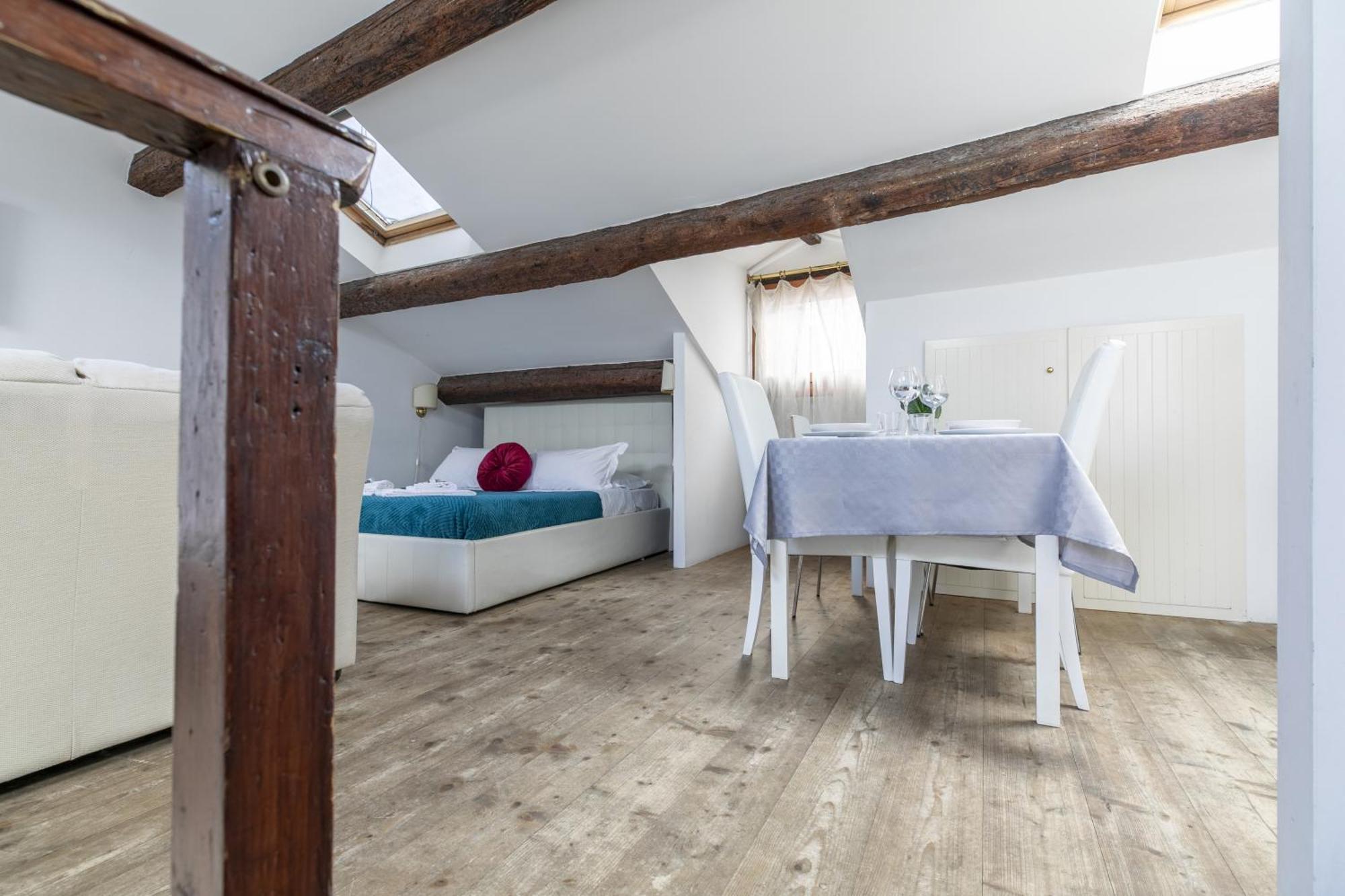 Nice Lovely Attic For 4 Person With Wifi - A/C Veneza Exterior foto