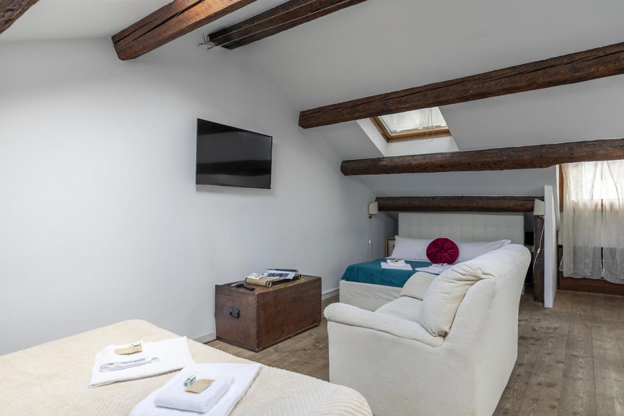 Nice Lovely Attic For 4 Person With Wifi - A/C Veneza Exterior foto