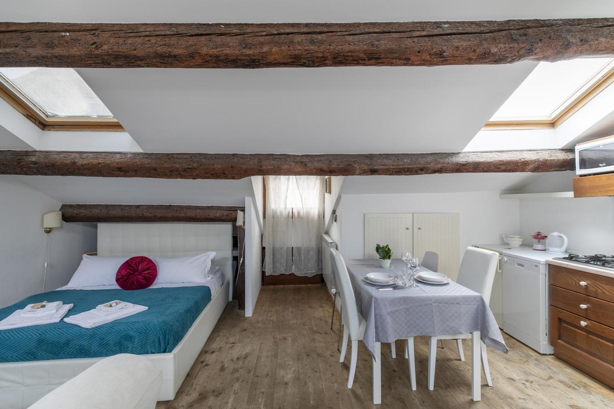 Nice Lovely Attic For 4 Person With Wifi - A/C Veneza Exterior foto